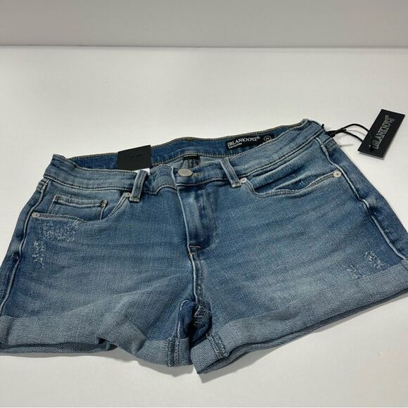 BLANK NYC Jean Shorts Medium Wash NWT Size 26 - Picture 1 of 9